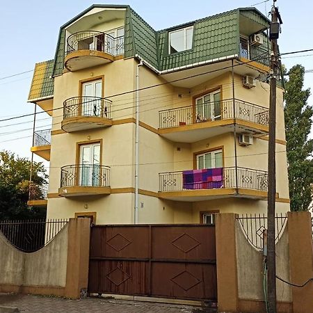 Guest House Karla Kobuleti Exterior foto